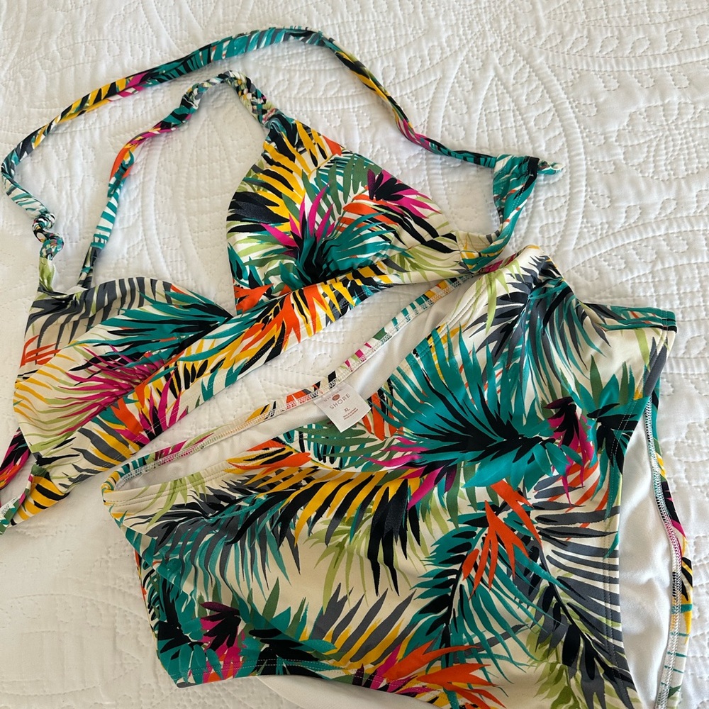 Shade & Shore Tropical Print Bikini